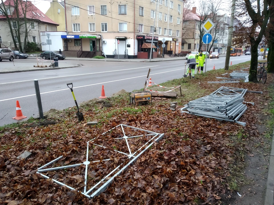 Заборов в нашем городе становится все больше.