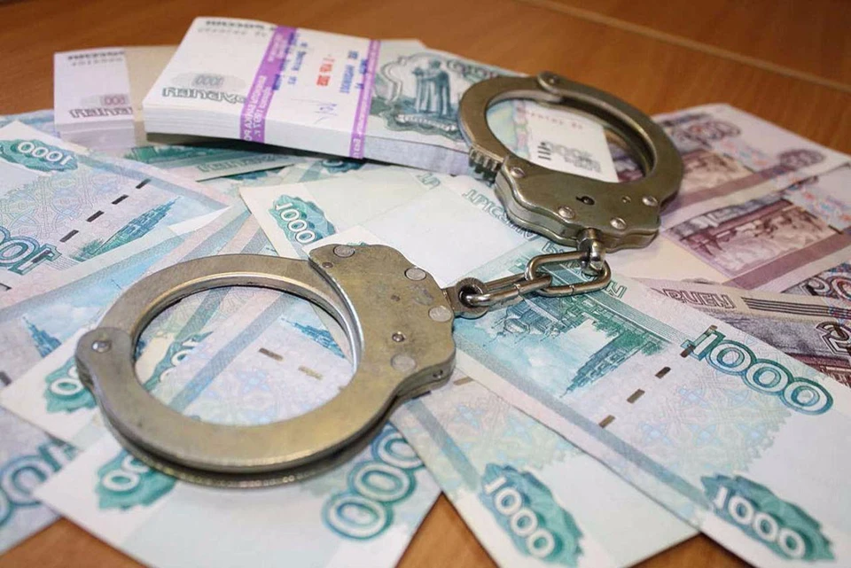 Уголовное дело на служащего томского МВД за получение взятки уже направлено в суд.