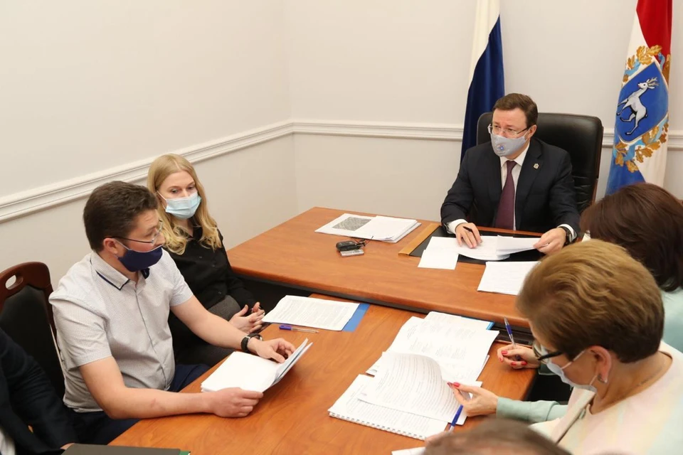 Губернатор обсудил с активистами самые насущные экологические вопросы. Фото: Правительство Самарской области