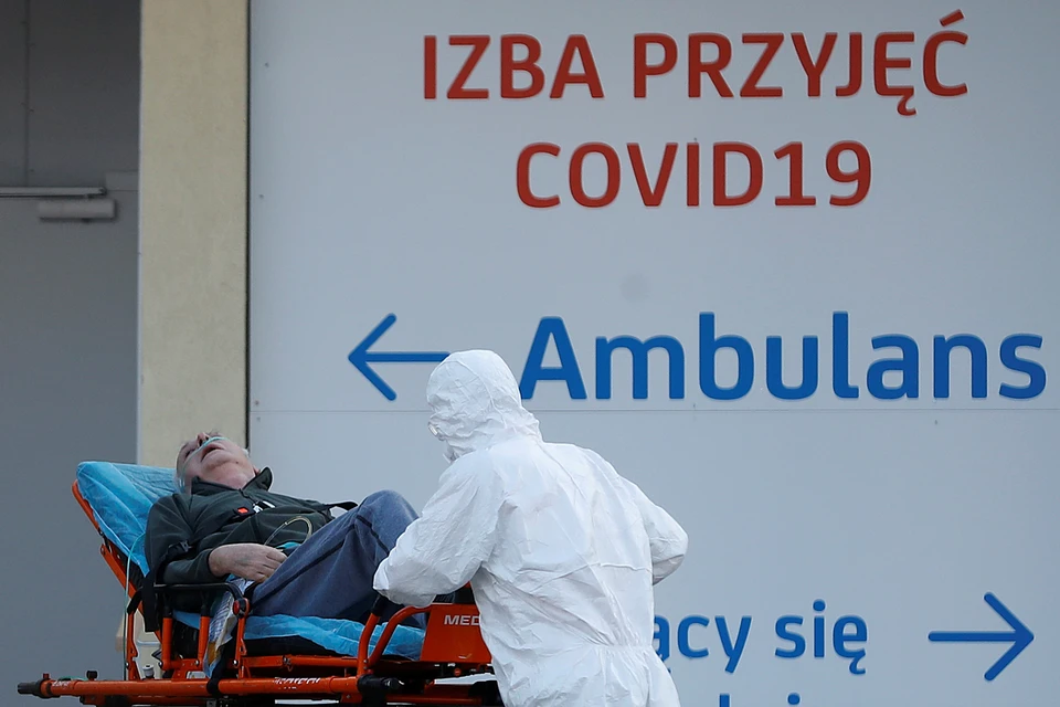 B Польше зарегистрировано свыше 1,17 миллиона случаев заражения COVID-19, умерли более 24 тысяч человек