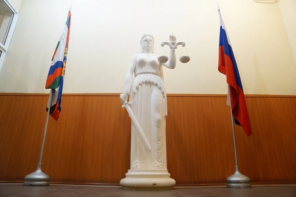 По решению суда мужчины проведут в тюрьме от 13 до 18 лет
