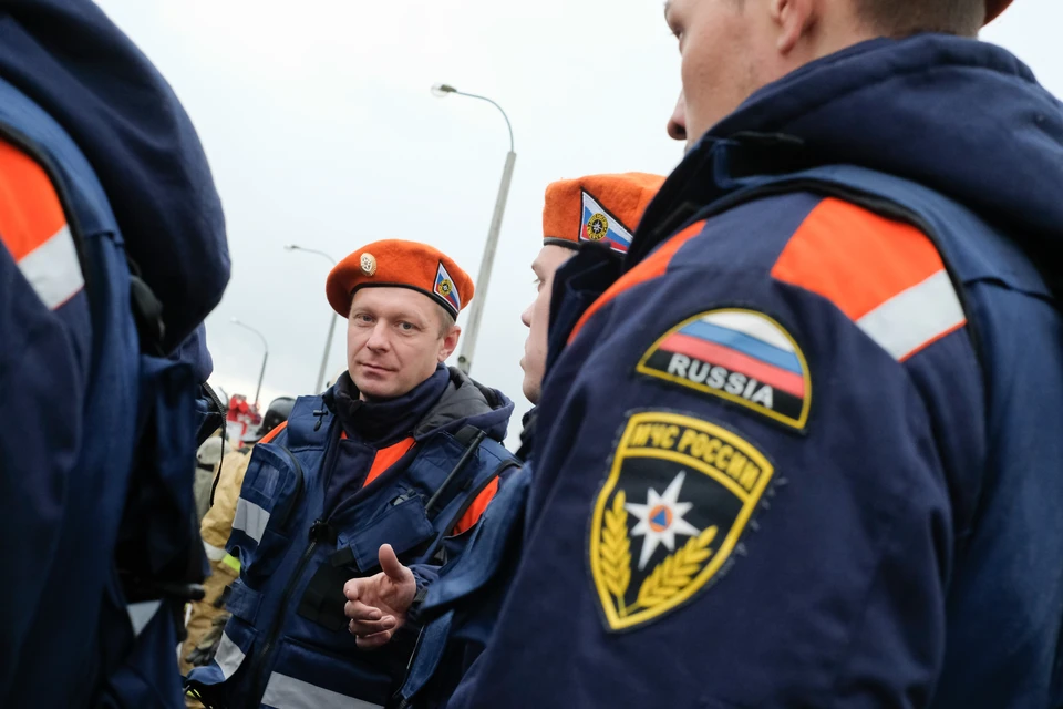 МЧС ведет спасательную операцию в Баренцевом море.