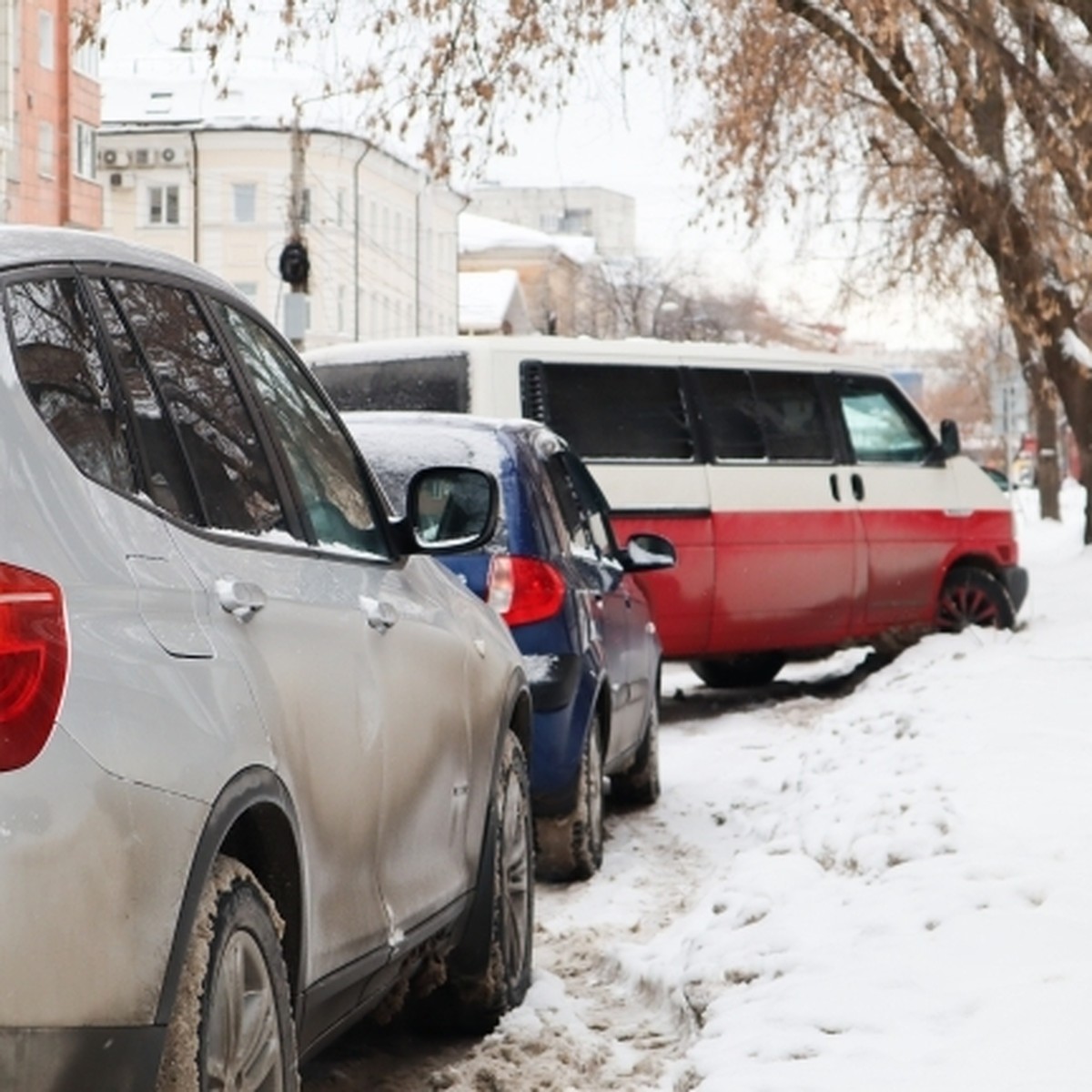 В Ростове-на-Дону полиция проверит ростовчанина за секс с  девочкой-подростком на парковке торгового центра - KP.RU