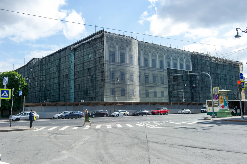 Петербургская консерватория успела заключить контракт на реставрацию здания