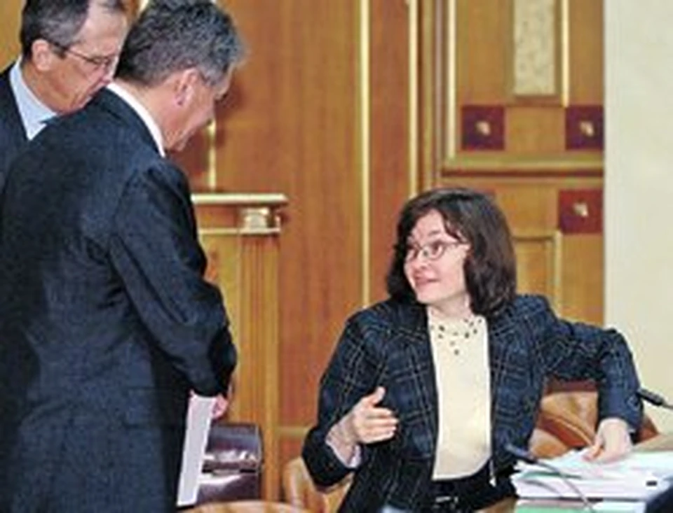 Эльвира Набиуллина: - А вы, господа министры, готовы платить рыночный налог?