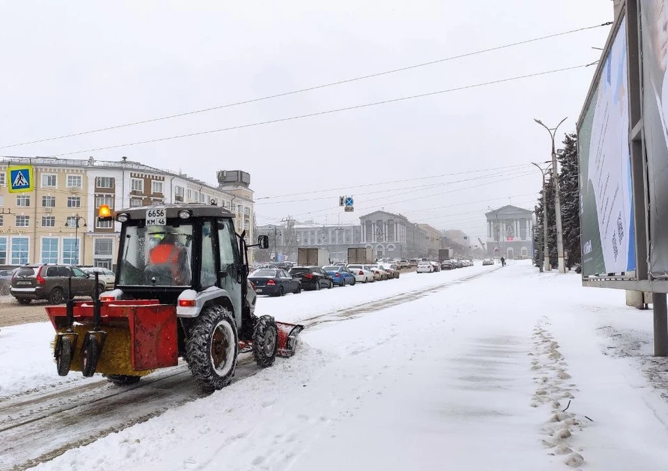 Количество техники, которая задействована в уборке города от снега, постепенно увеличат