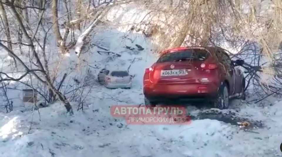 На въезде в город пострадали сразу четыре авто