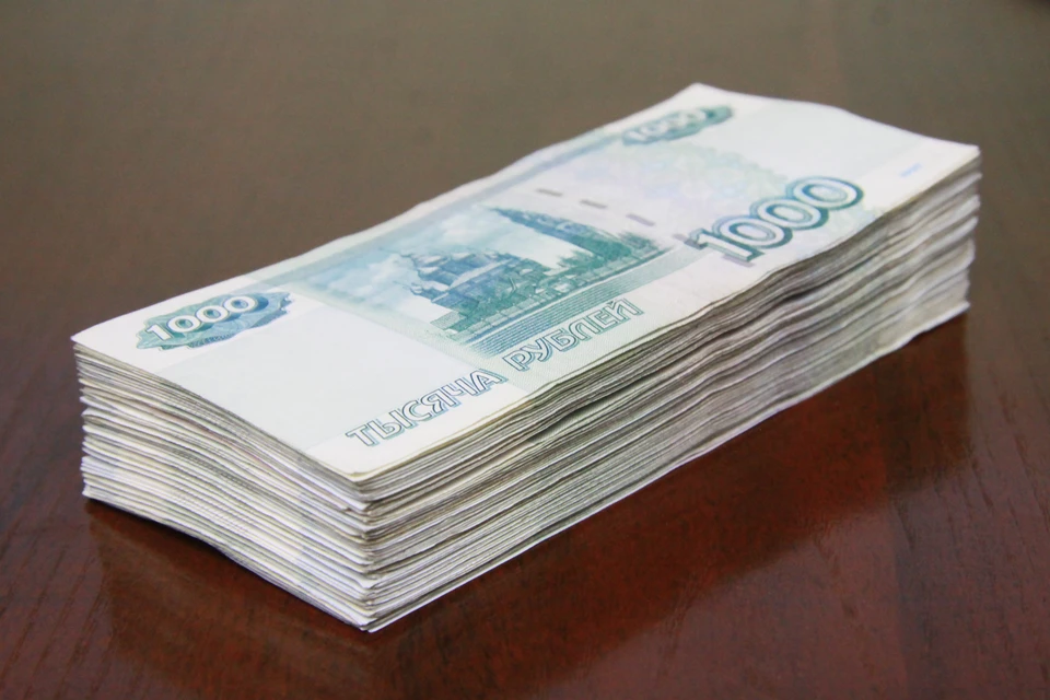 Представитель юрлица передал через посредников взятку в размере 3 млн рублей