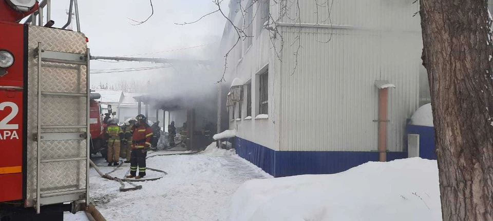Пожар на складе произошел в Кировском районе в Самаре