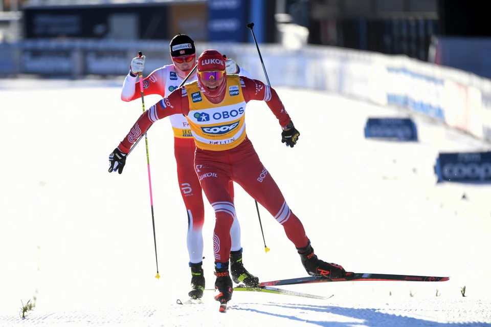 Александр Большунов на дистанции 15 км свободным стилем вынес всю сборную Норвегии во главе с именитым Йоханнесом Клебо.