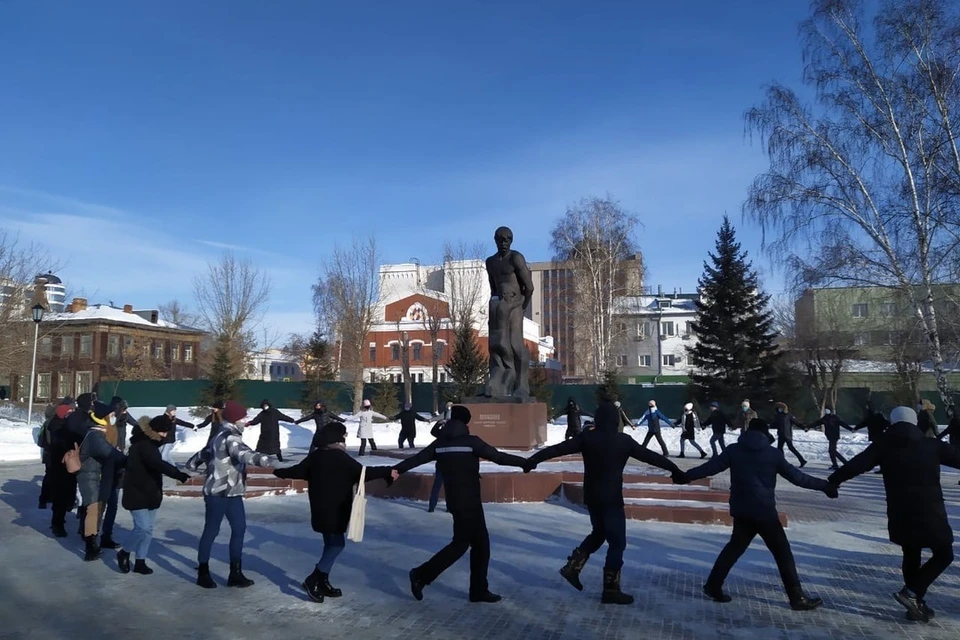 Участники водили хоровод