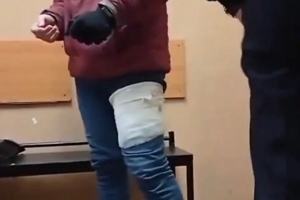 В УМВД заявили, что ни шокеров, ни пневматики у полиции и Росгвардии не было.Фото: instagram/vdk_news