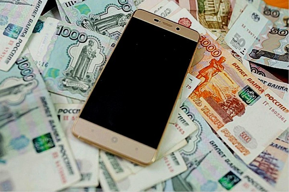 Отец двух детей попросил незнакомца о помощи лишился денег и телефона