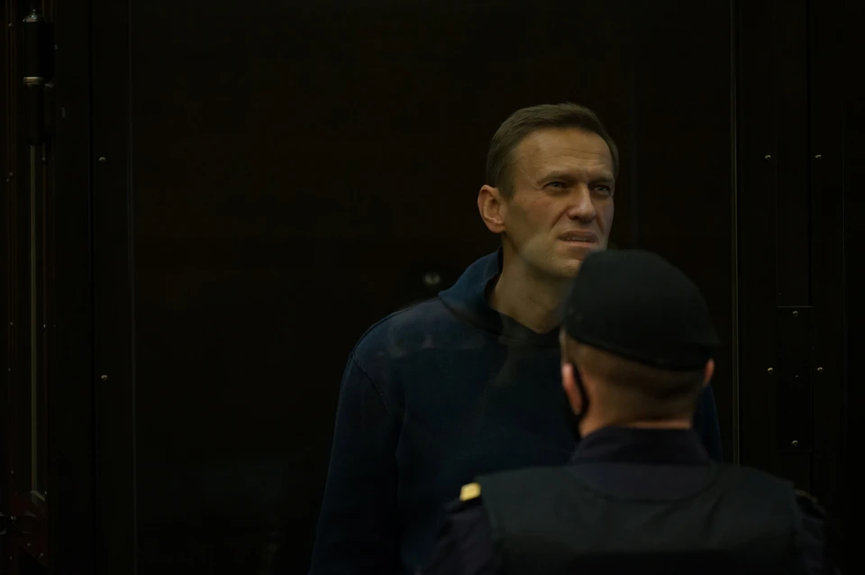Во ФСИН заявили, что Навальному ничего не угрожает в колонии