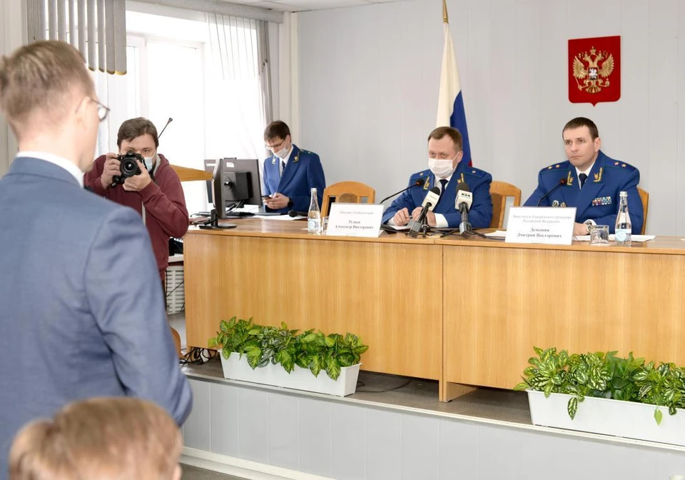 В конце прошлой недели в Барнаул приезжал заместитель Генерального прокурора. Фото: прокуратура АК