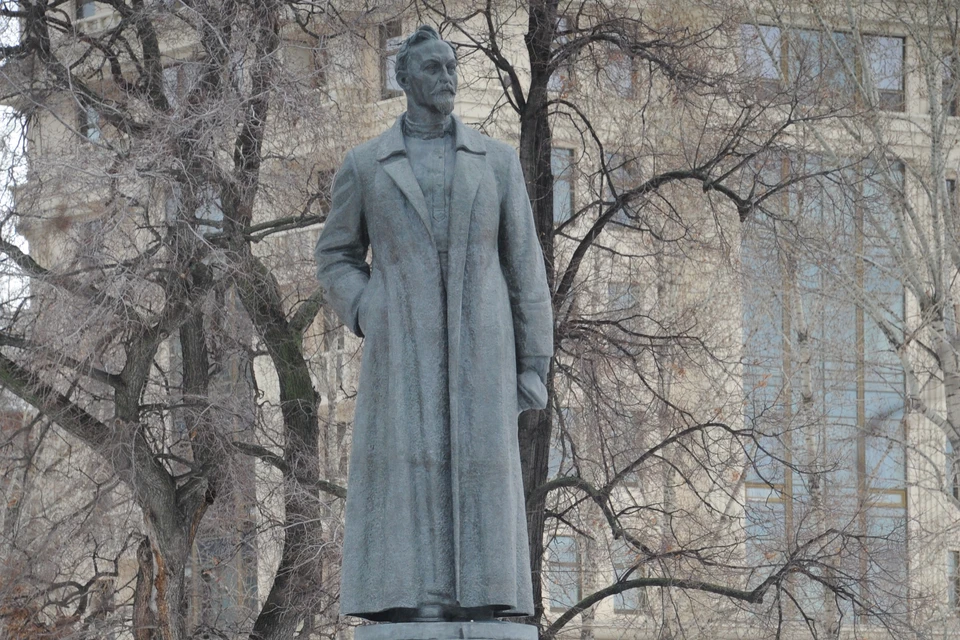 В историческом центре Северной столицы уже есть два памятника и одна доска в память о Дзержинском.