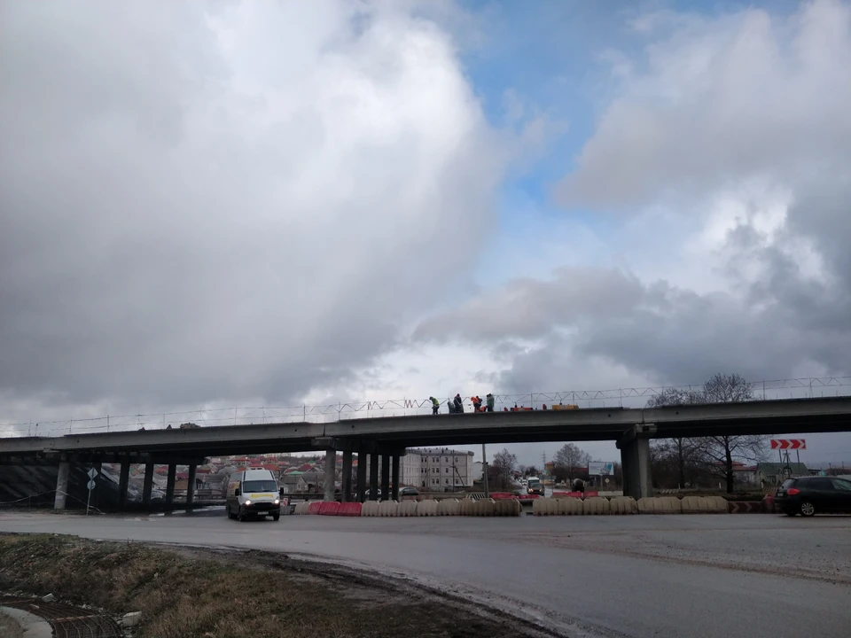 Проезд по трассе будет ограничен для того, чтобы снять старое покрытие асфальта