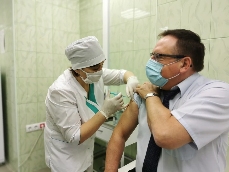 В Сургуте 1300 человек ждут очереди на вакцинацию от COVID-19 Фото: Департамент здравоохранения ХМАО-Югры