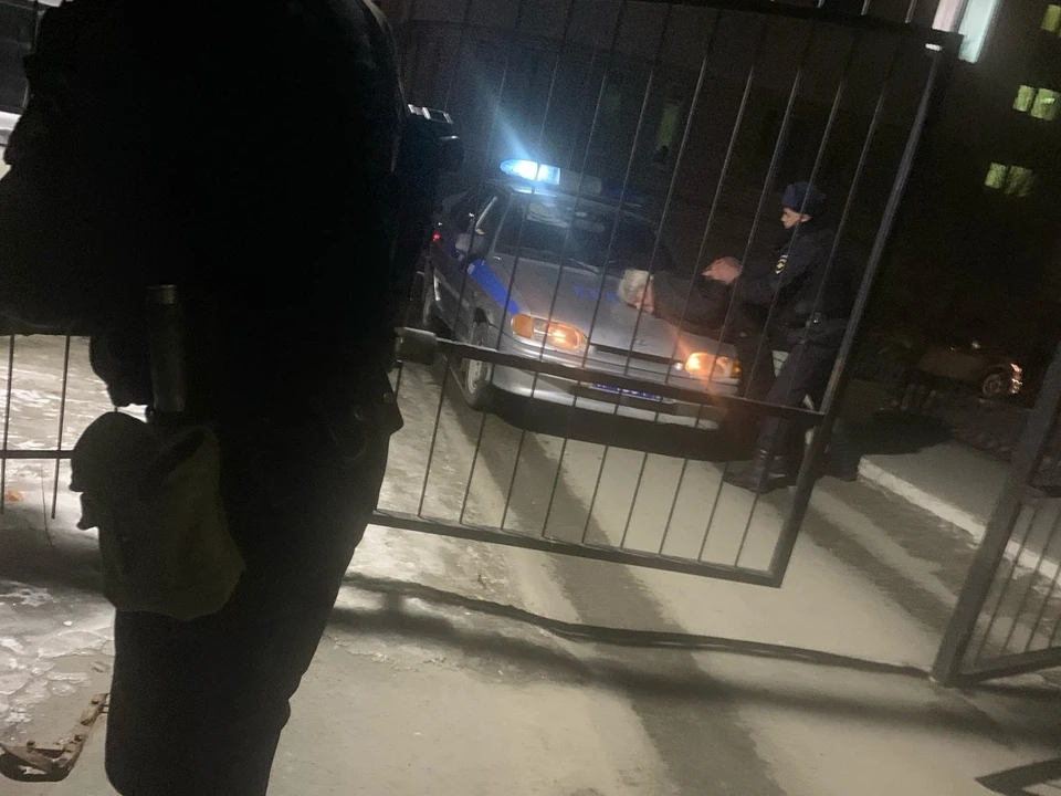 В Саратове напавшего с ножом на собутыльницу мужчину задержали. Фото Никиты Аверьянова из группы «Саратов Life»