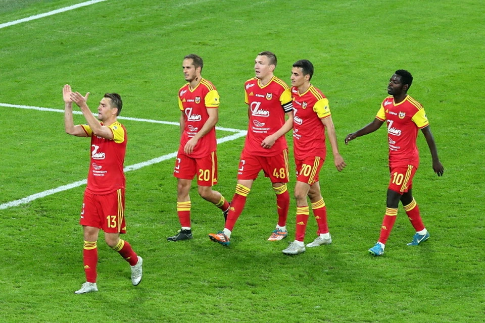 Тульский "Арсенал" победил ЦСКА благодаря спартаковцам.