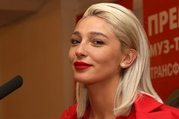Телеведущая, блогер Настя Ивлеева.