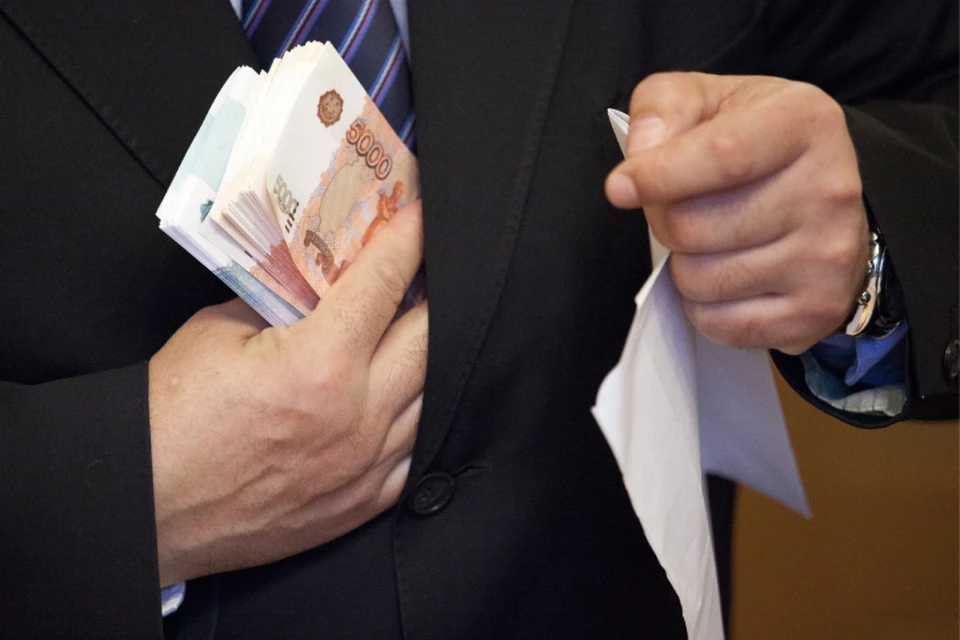 В деле о коммерческом подкупе прибавились два новых эпизода.