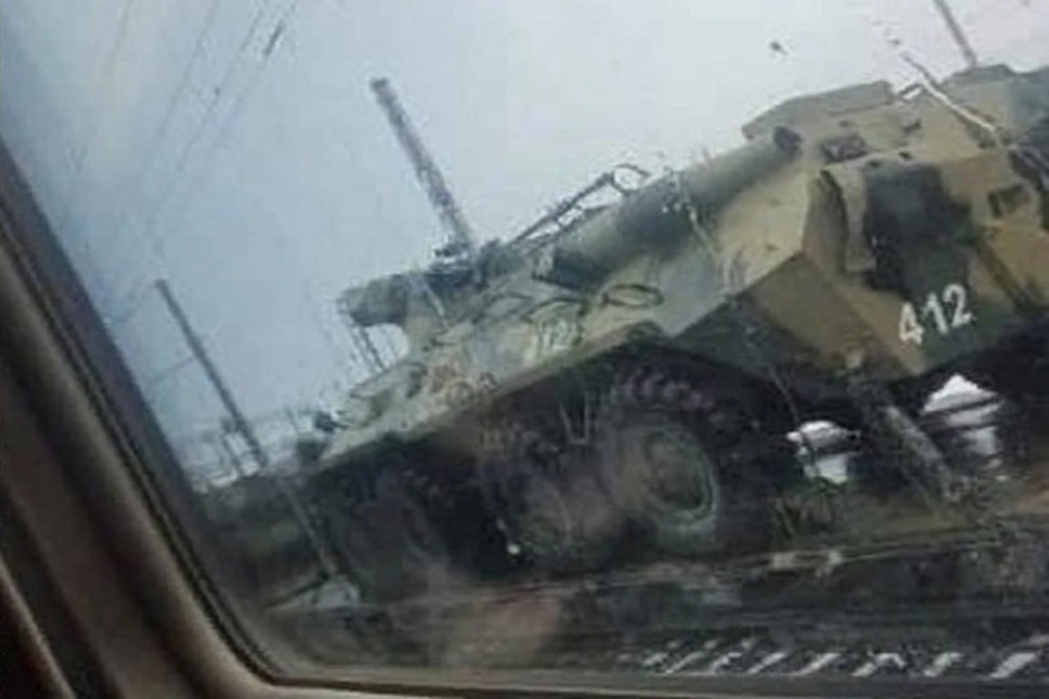 Перевозка военной техники вызвала интерес дончан. Фото: "Регион 61"