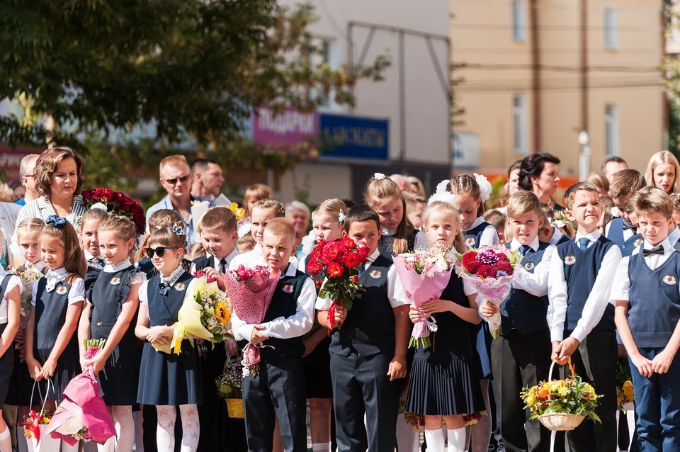 С 1 апреля родители начали записывать дошколят в первый класс