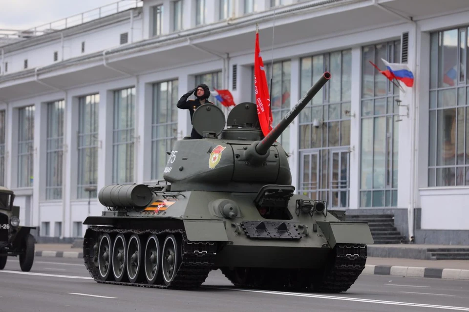 Парад Победы в 2021 году пройдёт на Нижневолжской набережной