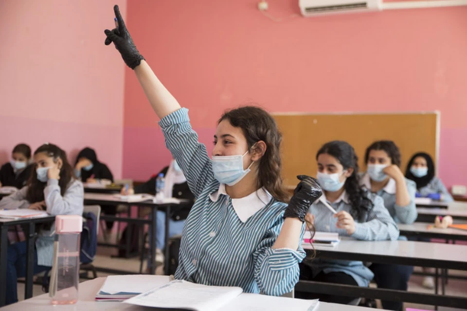 Ковид сильно вредить обучению. Фото UNICEF.