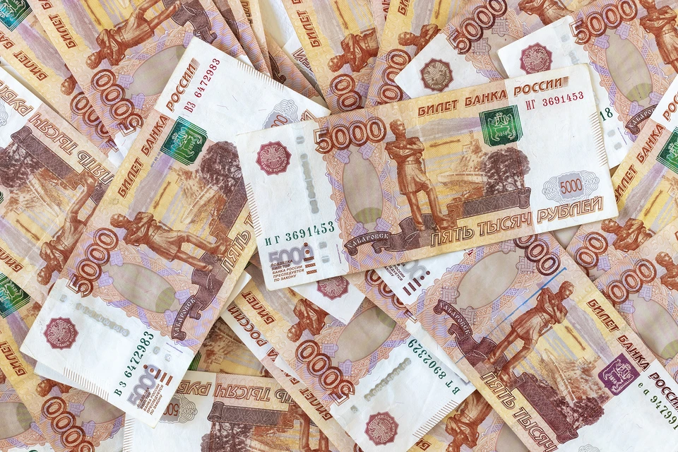 В 2020 году банки передали коллекторам долги россиян на 582 миллиардов.