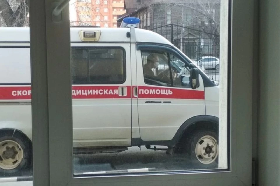 Еще 4 человека в НСО умерли от коронавируса.