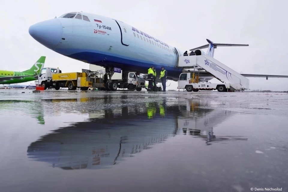 Ту-154, базирующийся в «Толмачево», отвезут в Томск и превратят в музей с рестораном. Фото: предоставлены Денисом Нечволод
