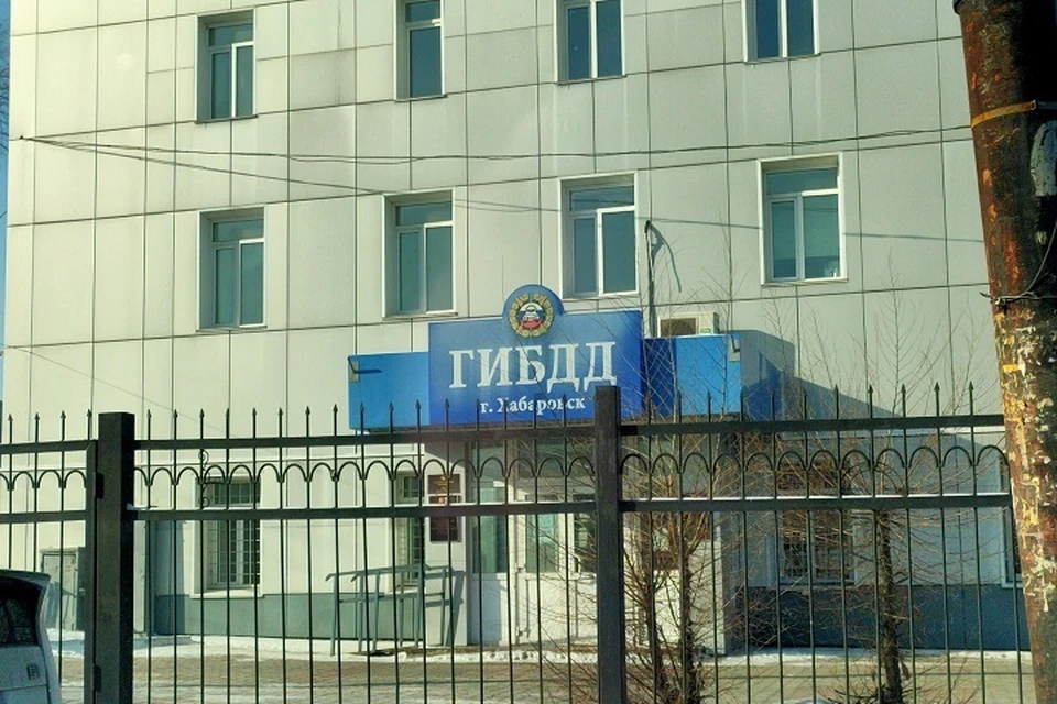 Хабаровчанка получила ушибы лица в результате ДТП в Хабаровске
