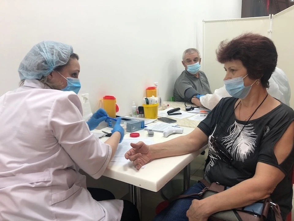 В Нягани продолжает работу мобильный пункт иммунизации против COVID-19 Фото: департамент здравоохранения ХМАО-Югры