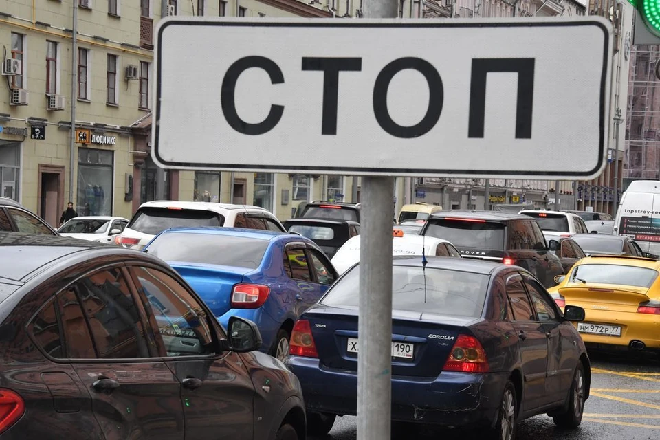 В городе также запретят парковку возле часто посещаемых храмов.