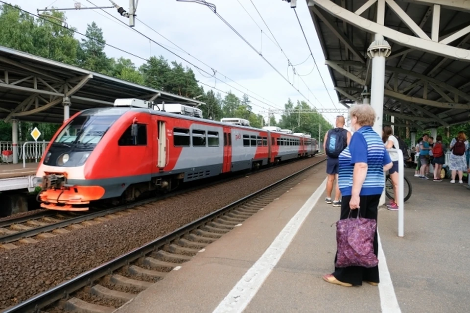 В РЖД принимают меры для сокращения задержки поездов