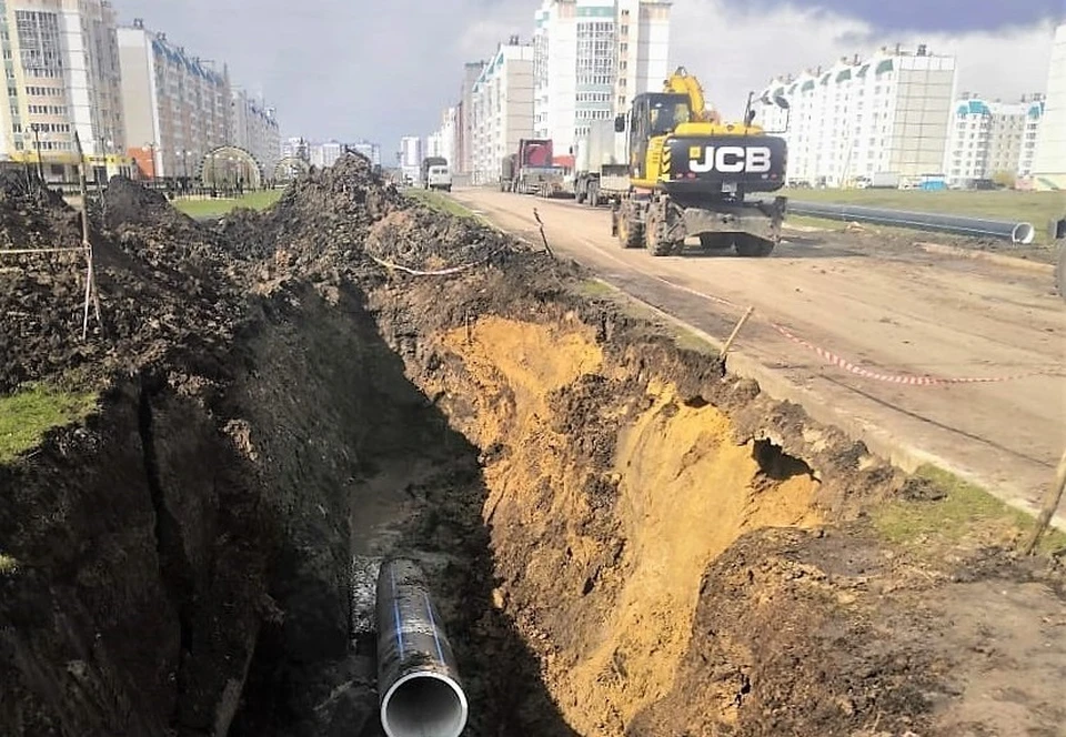 Водовод от Авиационной до Генерала Родина строят с опережением графика. Фото: пресс-служба администрации Орла