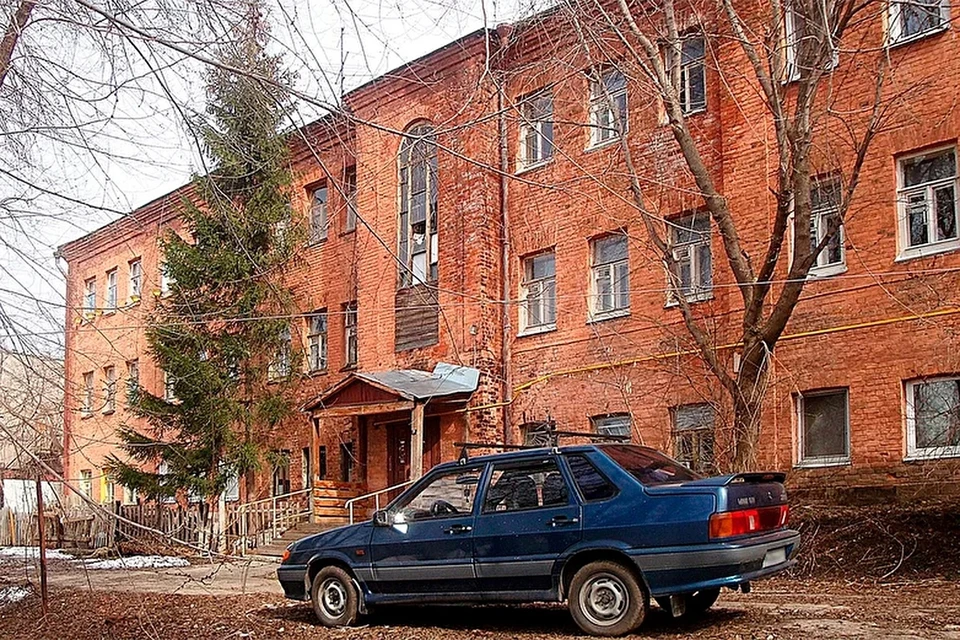 Бывшие сестринские корпуса Иверского монастыря - ЦГФО - в списке на расселение. Фото: http://istsamara.tilda.ws/protivsnosov