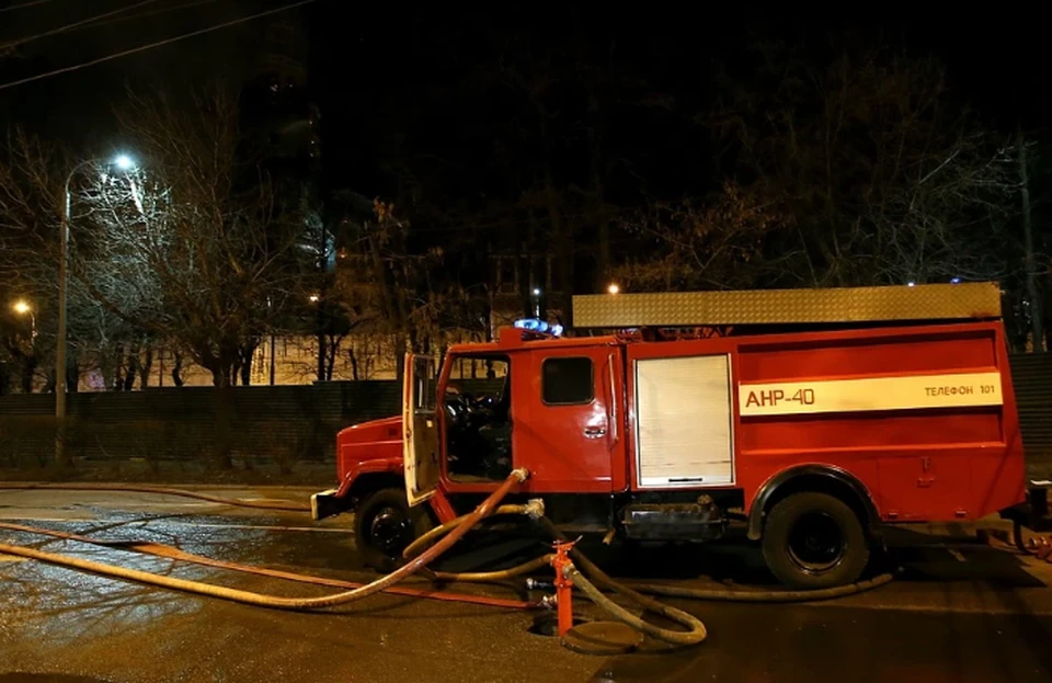 Четыре человека погибли при пожаре в сварочном цехе в Мытищах