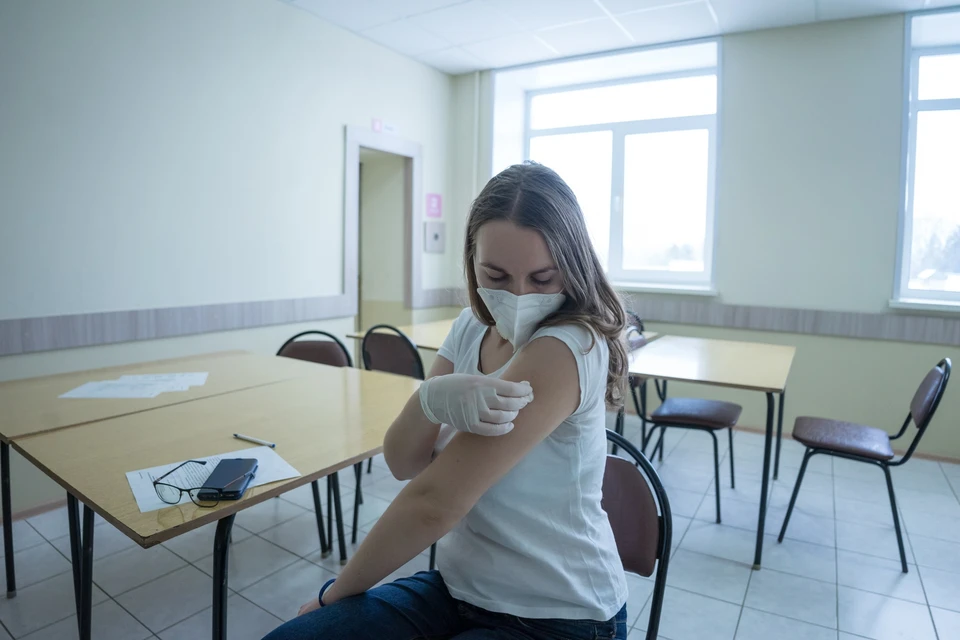 Масочный режим в Орловской области может быть отменен, когда прививку от коронавируса сделает 50% населения