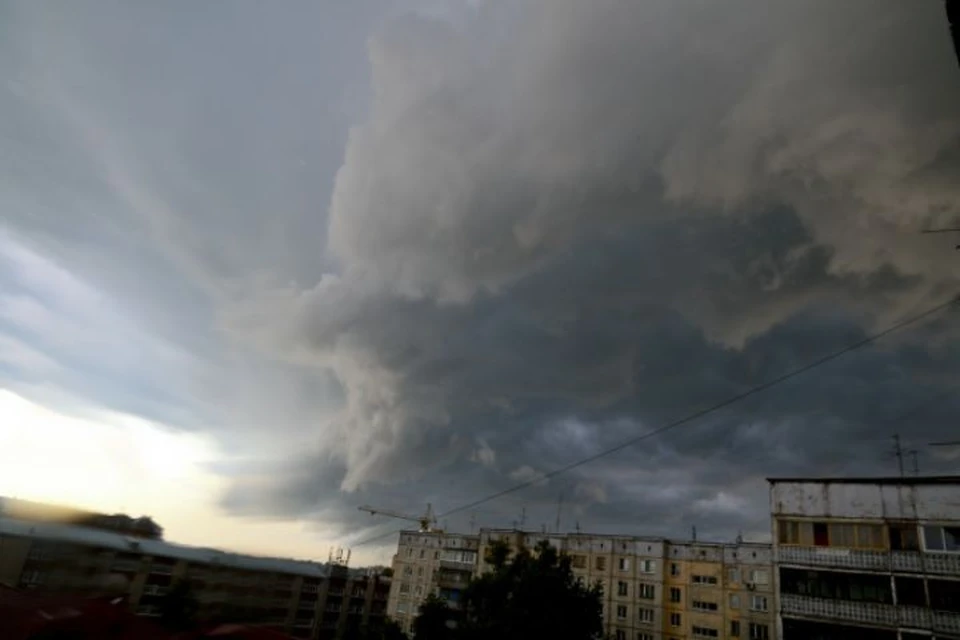 В Любиме устраняют последствия урагана