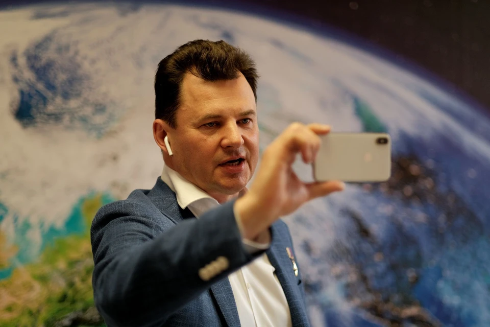 Лётчик-космонавт Романенко рассказал, отправит ли "Роскосмос" в 2021 году космических туристов. Фото: Иван Степанов