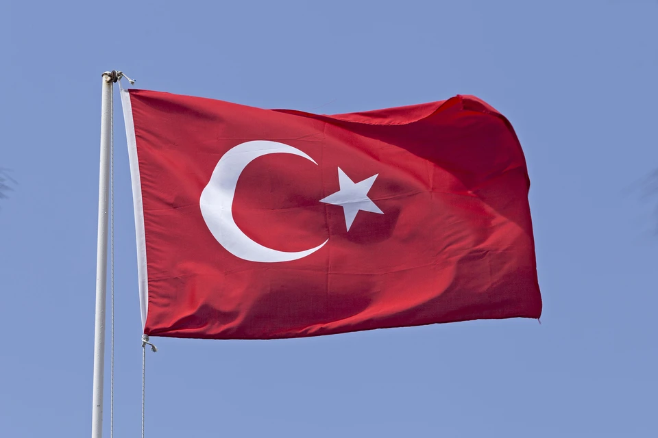 Турецкий глава минтуризма прибудет в России для переговоров о возобновлении авиасообщения