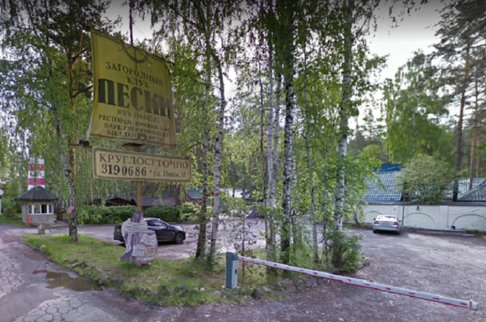 Огнем оказалось охвачено здание ресторана. Фото: гугл-карты