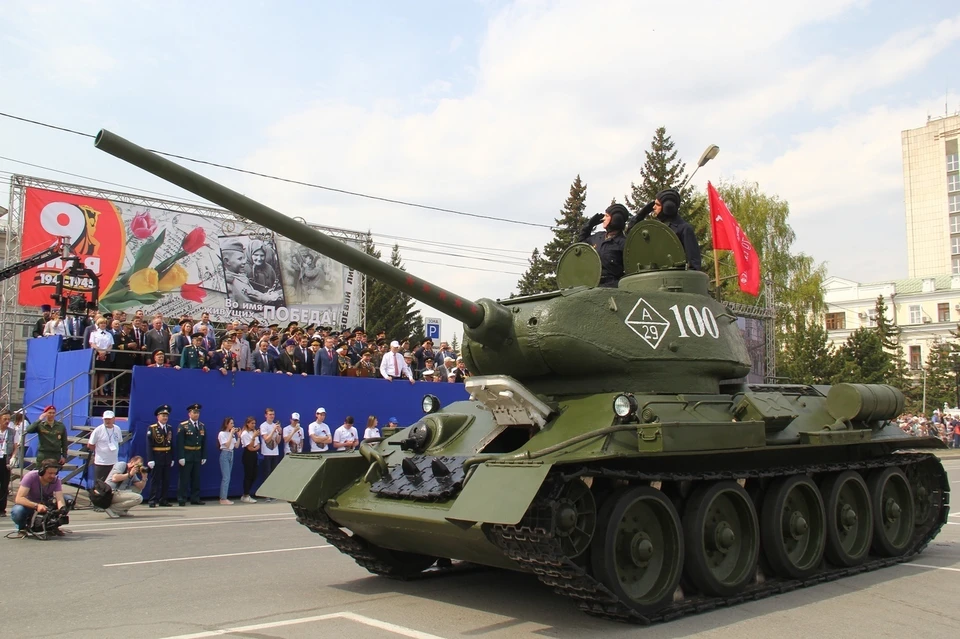 Омичам покажут военную технику. Фото: пресс-служба администрации Омска