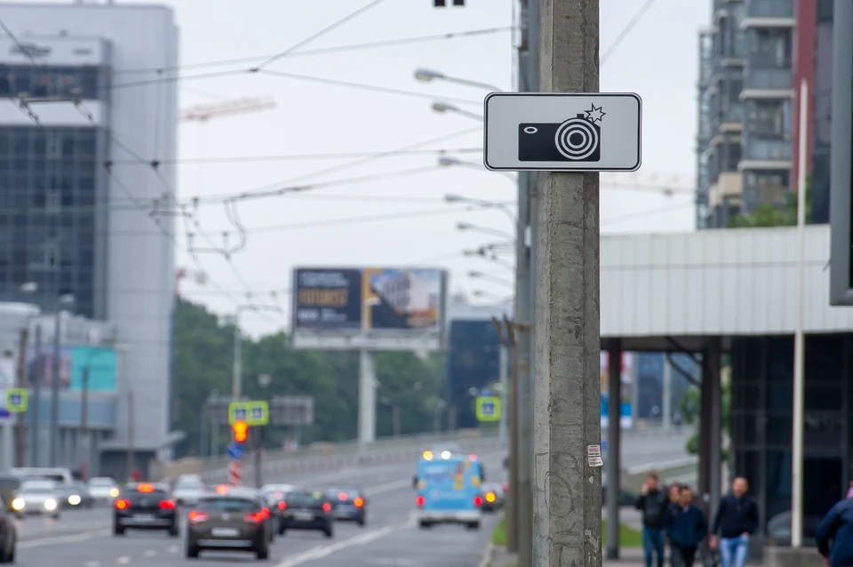 Более 50 тысяч нарушений ПДД за первые недели работы в Петербурге зафиксировали новые передвижные комплексы фотовидеофиксации