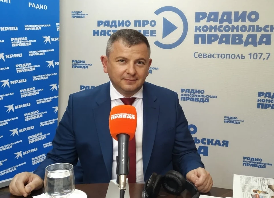 Глава департамента капитального строительства Илларион Гапицонов