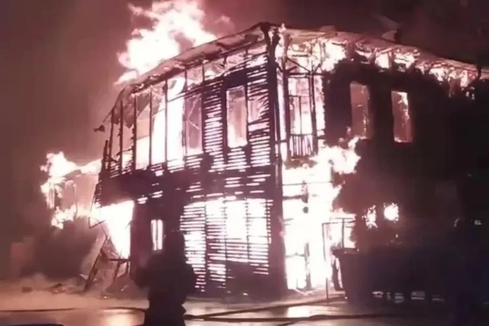 Несколько пожаров в центре Самары ночью 3 июня шокировали горожан