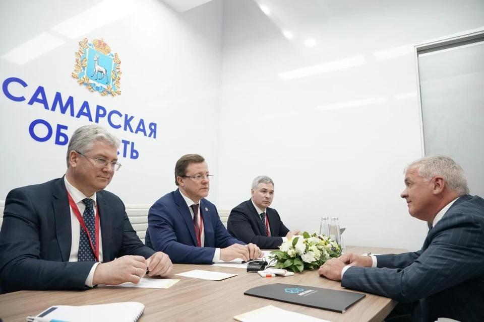 Представители Самарской области заключили соглашений с частными инвесторами на 60 млрд рублей
